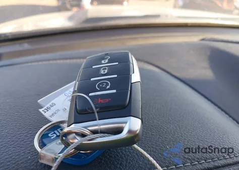 2020 Ram 1500 Laramie 4X4 5'7 Box from USA, damaged, VIN 1C6SRFJT4NL181449